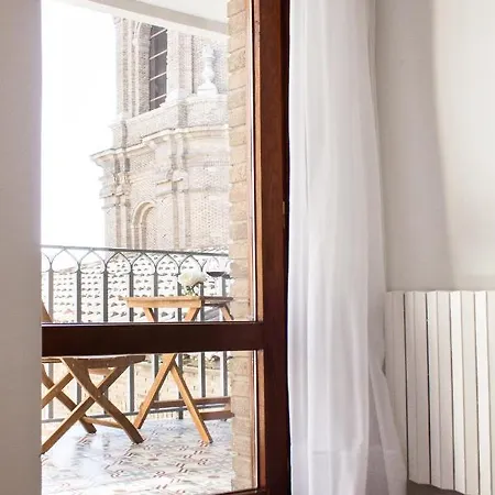 Con Vistas En Centro Historico Saragosse