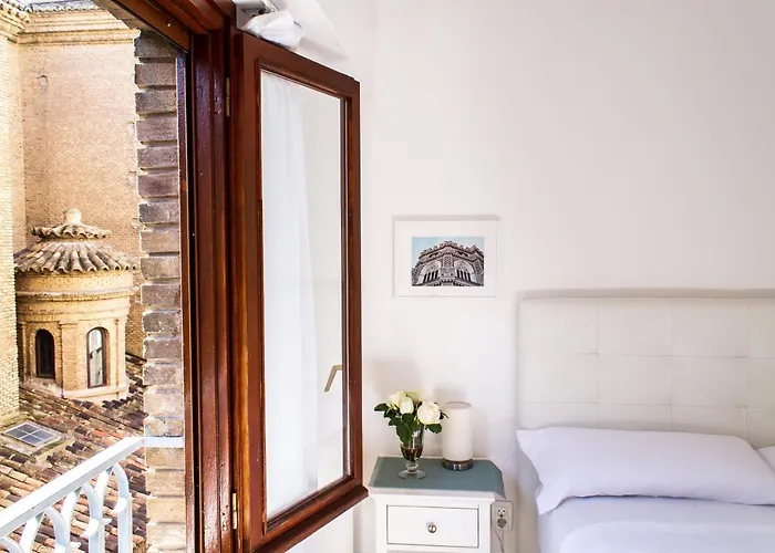 Con Vistas En Centro Historico Daire Zaragoza